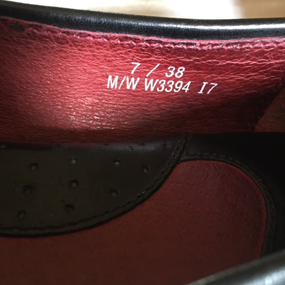 Born - Picture 4 of 7